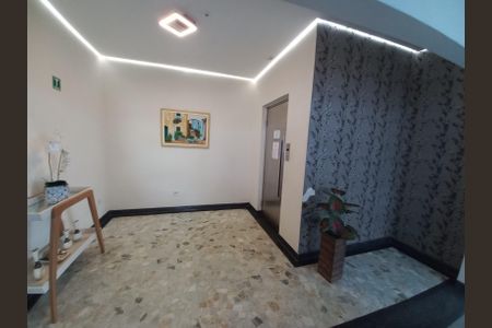 Apartamento para alugar com 74m², 2 quartos e 1 vagaÁrea comum