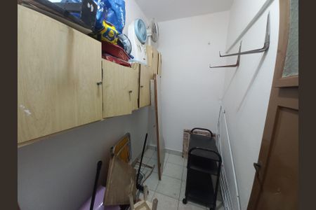 Apartamento para alugar com 74m², 2 quartos e 1 vagaÁrea de Serviço