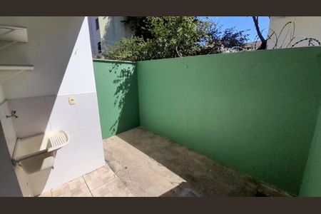 Casa à venda com 2 quartos, 120m² em Vila Paquetá, Belo Horizonte