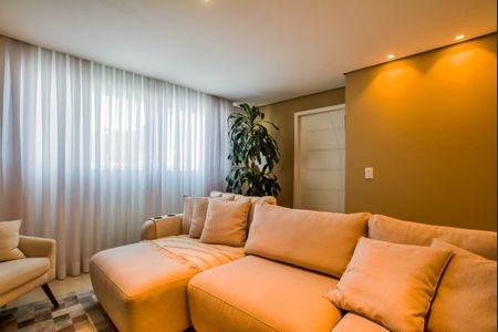 Sala de casa à venda com 2 quartos, 131m² em Vila Scarpelli, Santo André