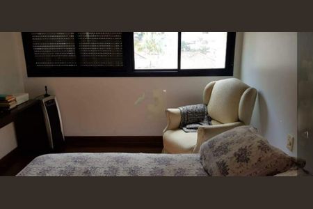 Apartamento à venda com 4 quartos, 330m² em Cambuí, Campinas