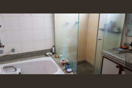 Apartamento à venda com 4 quartos, 330m² em Cambuí, Campinas