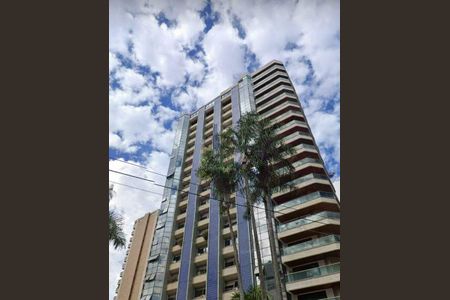 Apartamento à venda com 330m², 4 quartos e 3 vagas