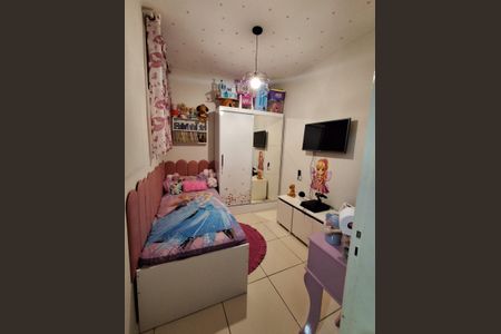 Quarto de casa à venda com 3 quartos, 112m² em Jardim Santa Clara, Guarulhos