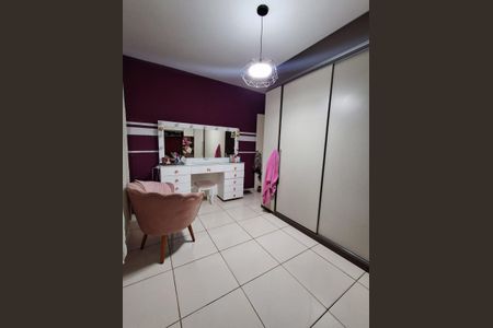 Quarto de casa à venda com 3 quartos, 112m² em Jardim Santa Clara, Guarulhos