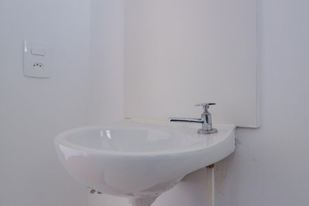 Apartamento à venda com 34m², 2 quartos e sem vagaBanheiro