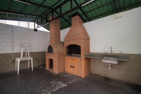 Apartamento à venda com 60m², 3 quartos e 1 vaga Apartamento à venda com 60m², 3 quartos e 1 vagaÁrea comum - Churrasqueira