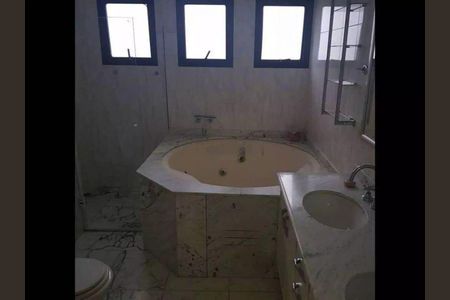 Apartamento à venda com 4 quartos, 238m² em Santana, São Paulo