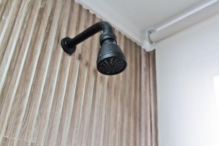 Apartamento à venda com 45m², 2 quartos e 1 vaga Apartamento à venda com 45m², 2 quartos e 1 vagaBanheiro