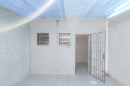 Casa de condomínio para alugar com 58m², 2 quartos e sem vagaÁrea externa