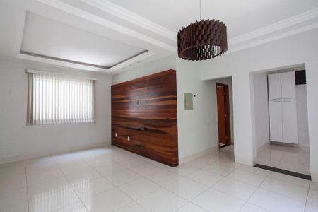 Sala de casa para alugar com 3 quartos, 176m² em Alto Umuarama, Uberlândia