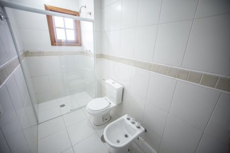 Casa à venda com 3 quartos, 215m² em Vila Tramontano, São Paulo