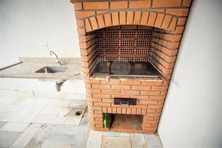 Casa à venda com 3 quartos, 215m² em Vila Tramontano, São Paulo