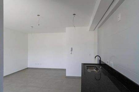 Apartamento para alugar com 93m², 2 quartos e 2 vagas Apartamento para alugar com 93m², 2 quartos e 2 vagasCozinha e Área de Serviço