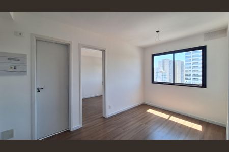 Sala/Cozinha de apartamento para alugar com 2 quartos, 34m² em Barra Funda, São Paulo