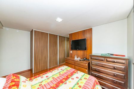 Apartamento à venda com 240m², 4 quartos e 4 vagasSuíte 1