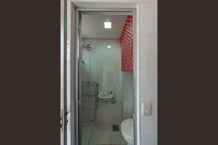 Apartamento à venda com 240m², 4 quartos e 4 vagasBanheiro de serviço