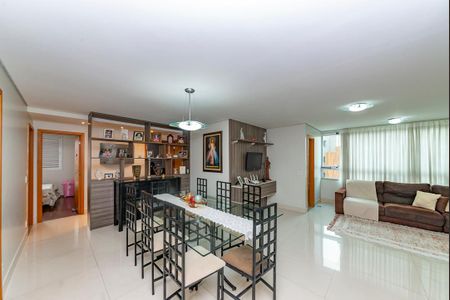 Sala de apartamento à venda com 4 quartos, 240m² em Prado, Belo Horizonte