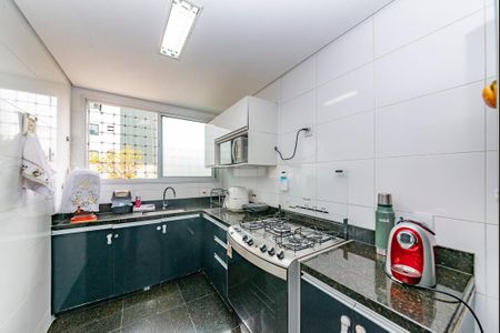 Apartamento à venda com 240m², 4 quartos e 4 vagasCozinha
