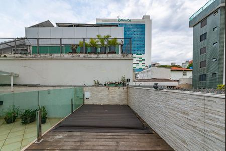 Apartamento à venda com 240m², 4 quartos e 4 vagasJacuzzi
