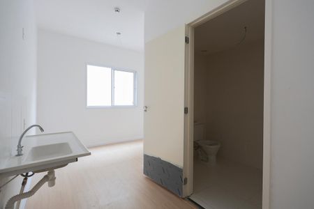 Cozinha de kitnet/studio para alugar com 1 quarto, 16m² em Casa Verde Alta, São Paulo