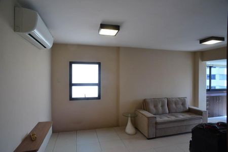 Apartamento à venda com 94m², 2 quartos e 1 vagaSala