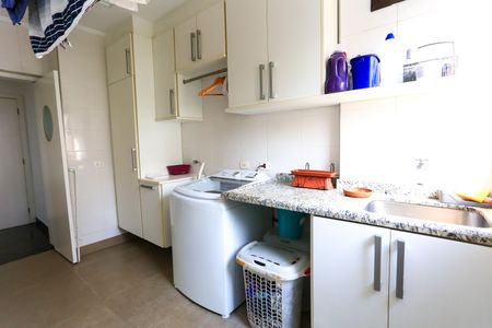 Apartamento à venda com 220m², 3 quartos e 4 vagasÁrea de Serviço