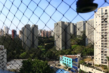 Apartamento à venda com 220m², 3 quartos e 4 vagasVista da Suíte 1