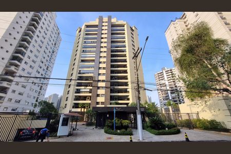 Apartamento à venda com 220m², 3 quartos e 4 vagasFachada