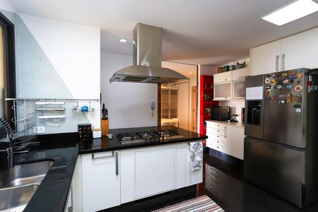 Apartamento à venda com 220m², 3 quartos e 4 vagasCozinha