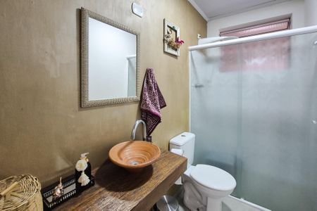 Casa à venda com 400m², 2 quartos e 5 vagasBanheiro Social