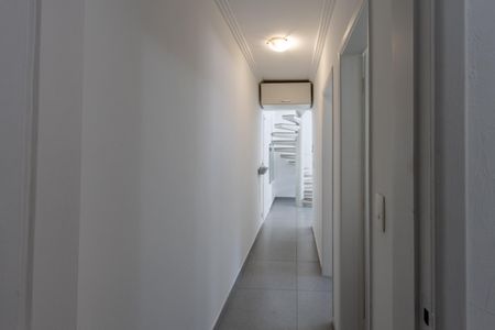 Apartamento para alugar com 124m², 3 quartos e 1 vagaCorredor