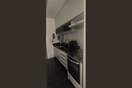 Apartamento à venda com 60m², 2 quartos e 2 vagas Apartamento à venda com 60m², 2 quartos e 2 vagasCozinha