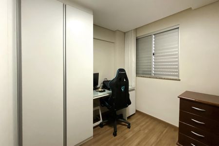 Apartamento à venda com 60m², 2 quartos e 2 vagasQuarto 1