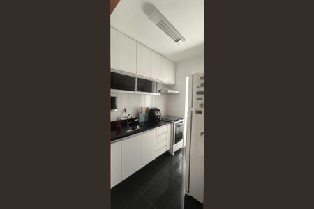 Apartamento à venda com 60m², 2 quartos e 2 vagas Apartamento à venda com 60m², 2 quartos e 2 vagasCozinha