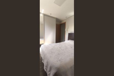 Apartamento à venda com 60m², 2 quartos e 2 vagas Apartamento à venda com 60m², 2 quartos e 2 vagasQuarto