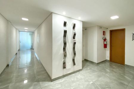 Apartamento à venda com 60m², 2 quartos e 2 vagasÁrea comum - Hall