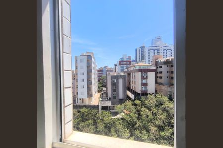 Apartamento à venda com 60m², 2 quartos e 2 vagas Apartamento à venda com 60m², 2 quartos e 2 vagasVista