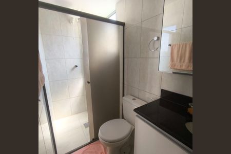 Apartamento à venda com 60m², 2 quartos e 2 vagas Apartamento à venda com 60m², 2 quartos e 2 vagasBanheiro