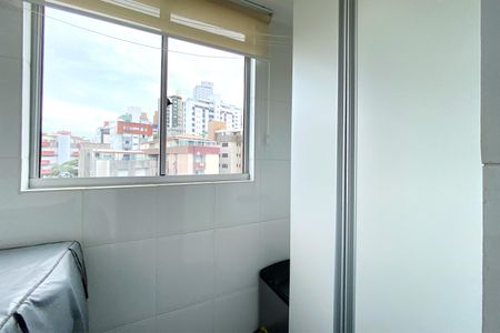Apartamento à venda com 60m², 2 quartos e 2 vagasÁrea de Serviço