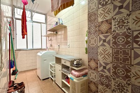 Apartamento à venda com 132m², 3 quartos e sem vaga Apartamento à venda com 132m², 3 quartos e sem vagaÁrea de Serviço