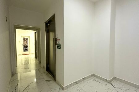 Apartamento à venda com 132m², 3 quartos e sem vaga Apartamento à venda com 132m², 3 quartos e sem vagaÁrea comum