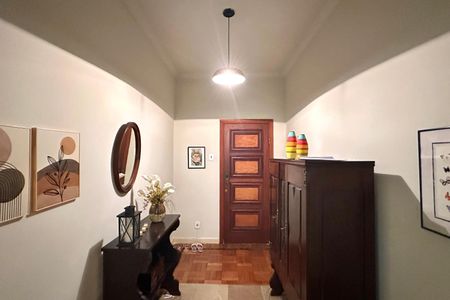 Apartamento à venda com 132m², 3 quartos e sem vaga Apartamento à venda com 132m², 3 quartos e sem vagaSala