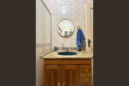 Apartamento à venda com 132m², 3 quartos e sem vaga Apartamento à venda com 132m², 3 quartos e sem vagaBanheiro Social