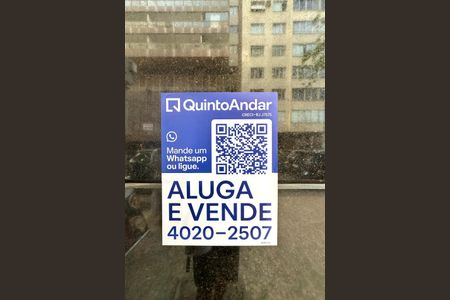 Apartamento à venda com 132m², 3 quartos e sem vaga Apartamento à venda com 132m², 3 quartos e sem vagaPlaca