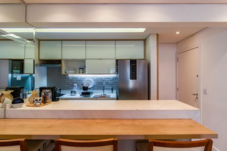 Apartamento à venda com 72m², 2 quartos e 2 vagasCozinha