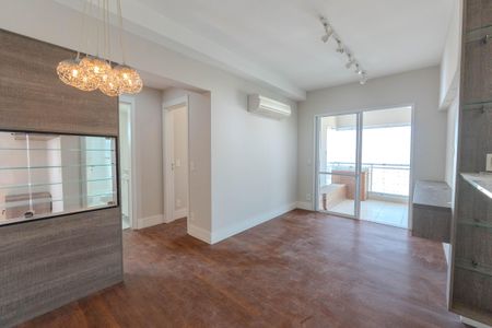 Sala de apartamento à venda com 2 quartos, 69m² em Bela Vista, São Paulo