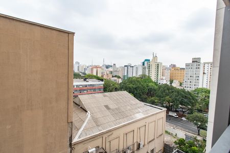 Varanda de kitnet/studio para alugar com 1 quarto, 19m² em Liberdade, São Paulo