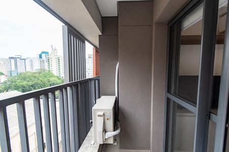 Studio para alugar com 19m², 1 quarto e 1 vaga Studio para alugar com 19m², 1 quarto e 1 vagaVaranda