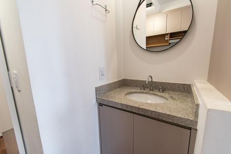 Studio para alugar com 19m², 1 quarto e 1 vaga Studio para alugar com 19m², 1 quarto e 1 vagaPia do banheiro